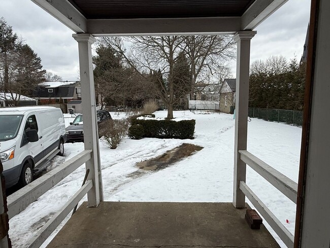 Building Photo - Sewickley - Just Reduced!