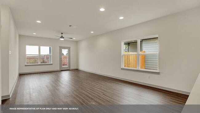 Building Photo - 10917 Tildon Ave