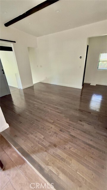 Building Photo - 1216 N Beverly Glen Blvd