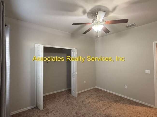 Building Photo - Spacious 4-Bedroom Home with Office in Portofino!  LOOK!