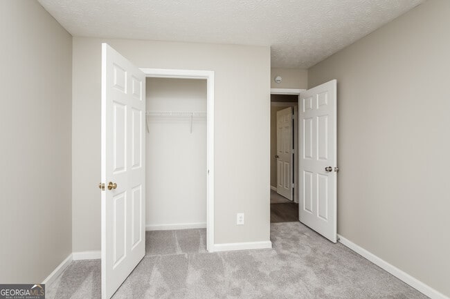 Building Photo - 4207 New Towne Dr