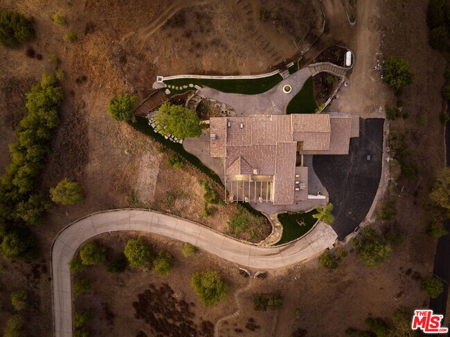 Building Photo - 33239 Mulholland Hwy