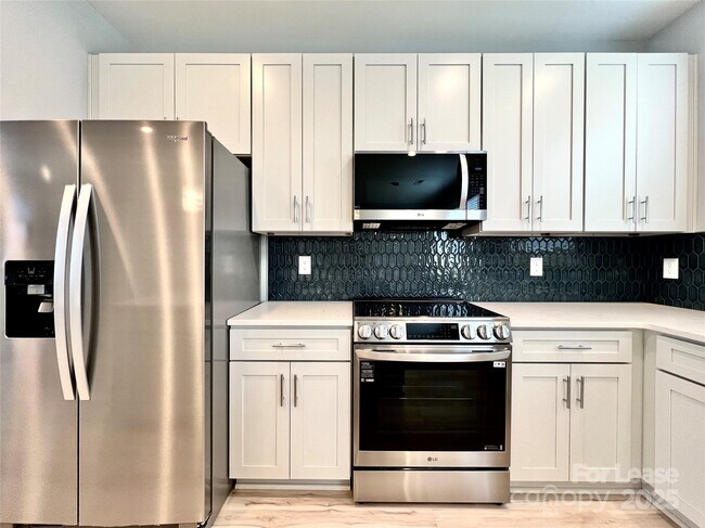 Building Photo - 13038 John Bostar Ln