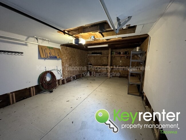 Building Photo - 356 7th St SE