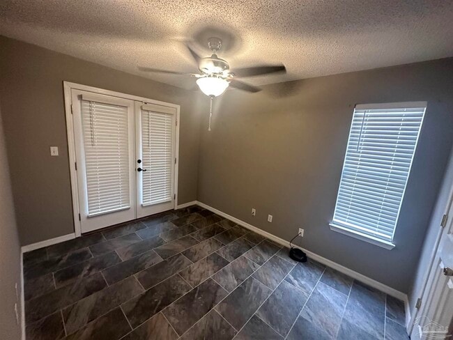 Building Photo - 3180 Birdseye Cir