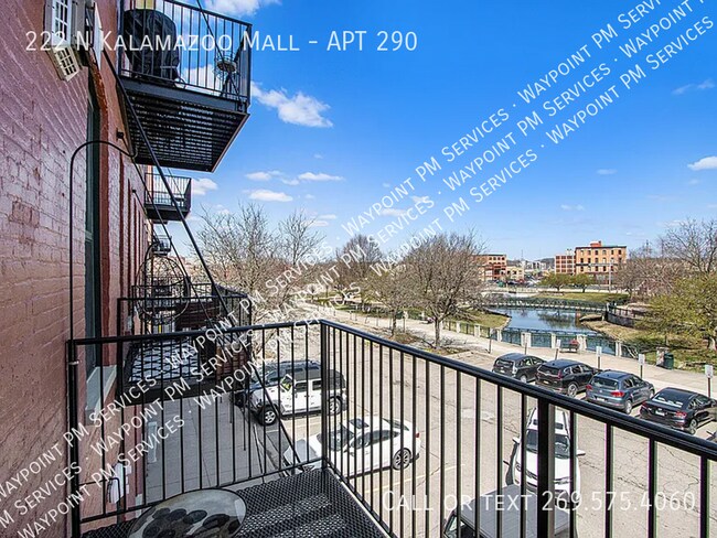 Building Photo - 222 N Kalamazoo Mall