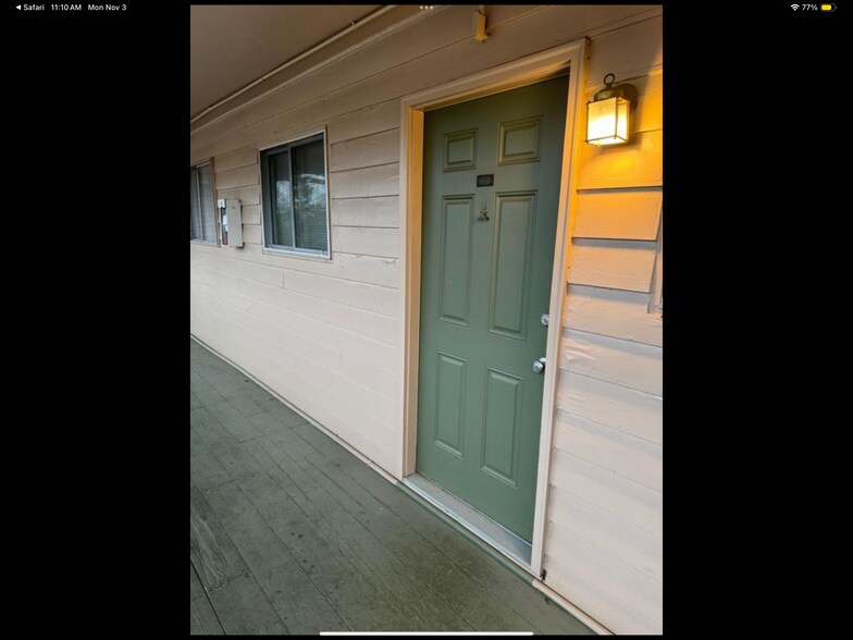 Building Photo - 276 White Bridge Pike