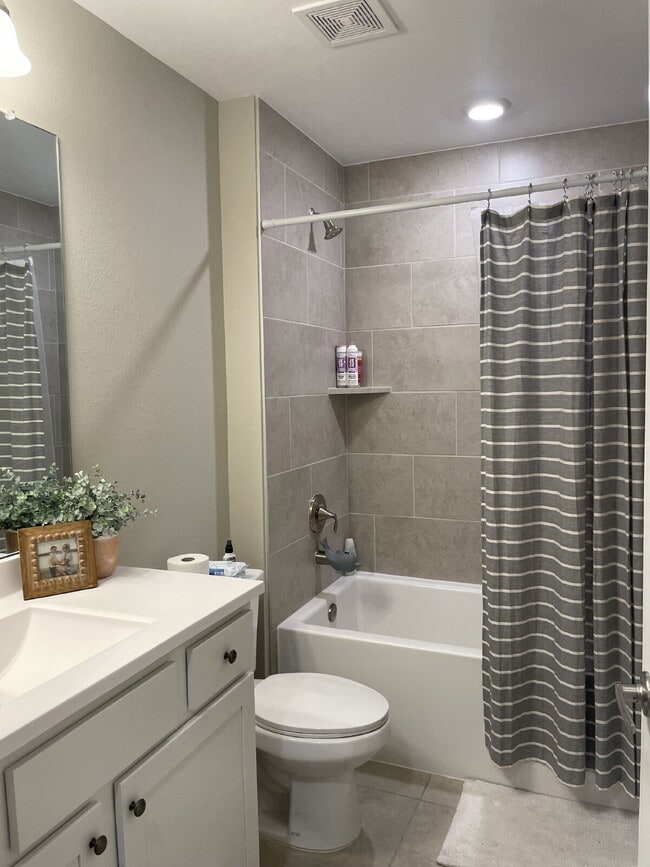Building Photo - Stylish Single-Story Home with Open-Concept Living in Montgomery!