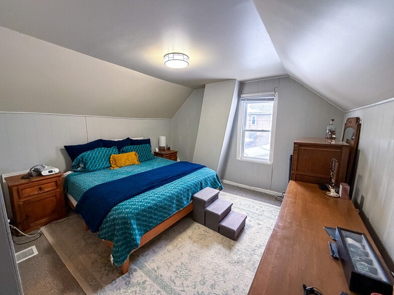 Bedroom #1 - 2477-2479 N Dousman St