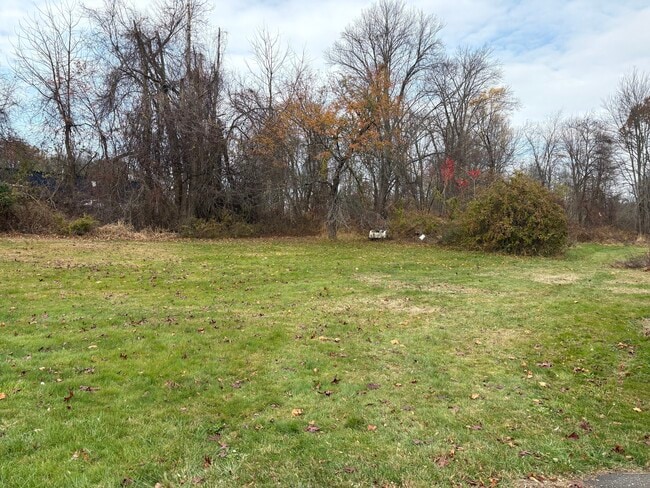 Building Photo - 152 Blacks Rd