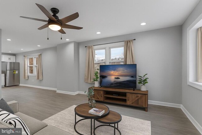 Building Photo - 1006 Butler St