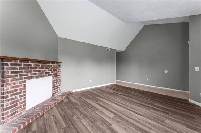 Building Photo - 2506 W Olrich St