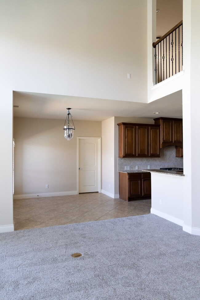 Building Photo - 27958 Bradford Ridge Dr