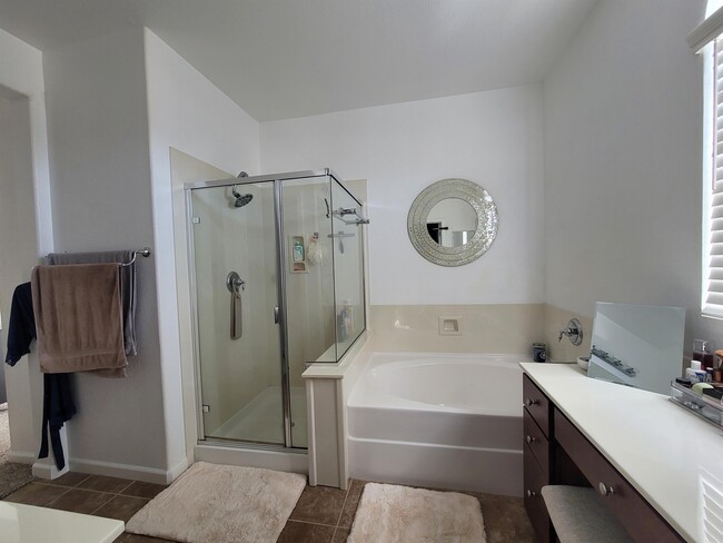 Building Photo - 8338 Crystal Walk Cir