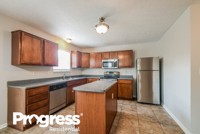 Building Photo - 12403 Titans Dr