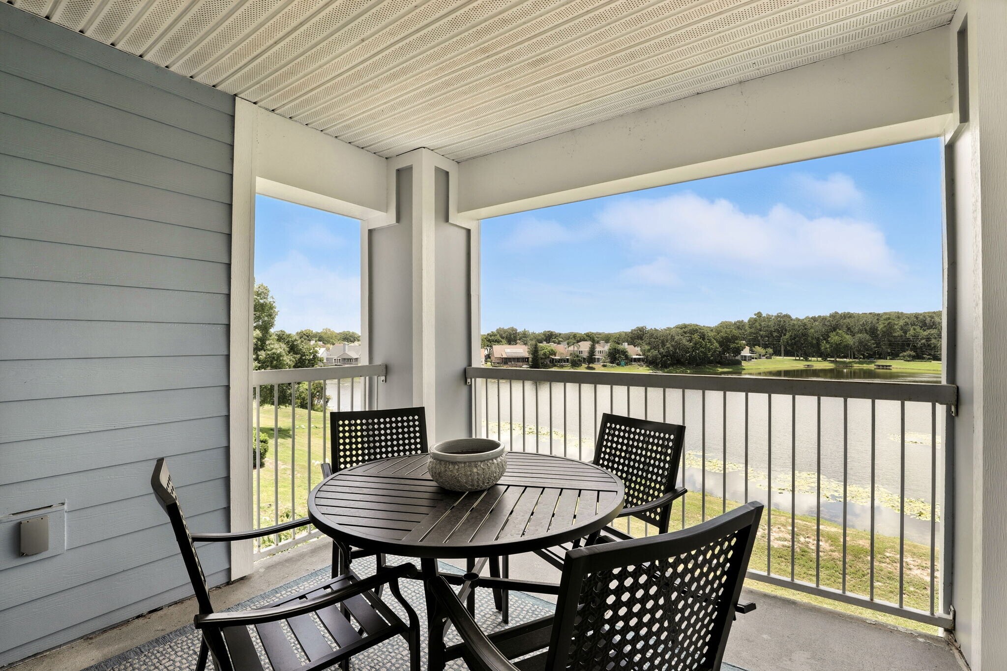 Building Photo - 2549 Grassy Point Dr