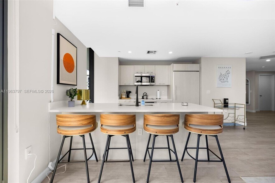 Building Photo - 45 SW 9th St