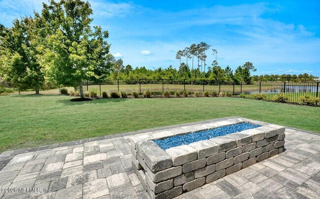Building Photo - 104 Marquesa Cir