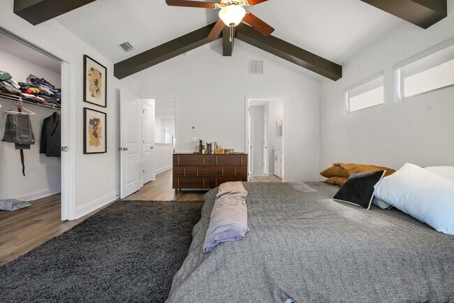 Building Photo - 458 Grand Oaks Rd