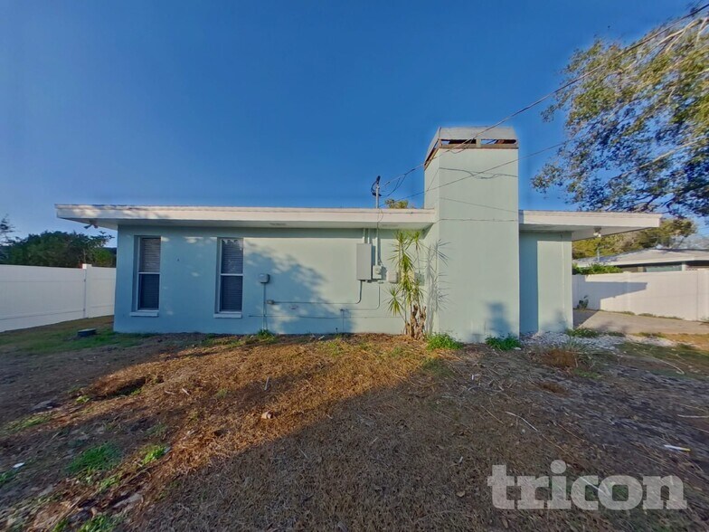 Building Photo - 1431 Croydon Dr