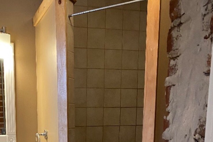 Building Photo - 341 W 3rd St