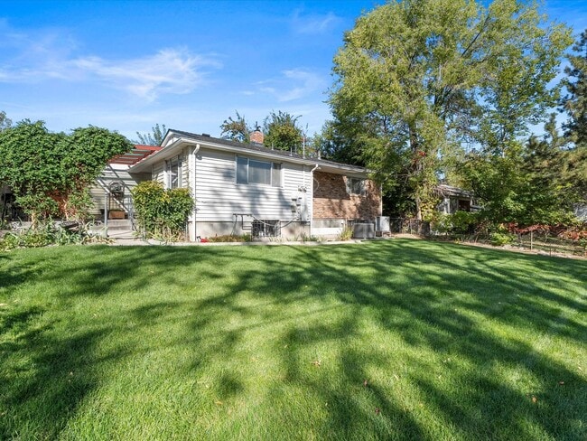 Building Photo - Perfect Remodeled Home in the Heart of Reno