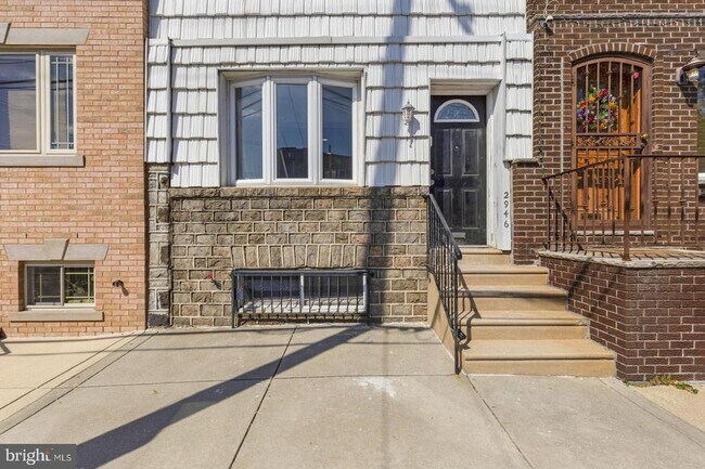 Building Photo - 2946 S 15th St