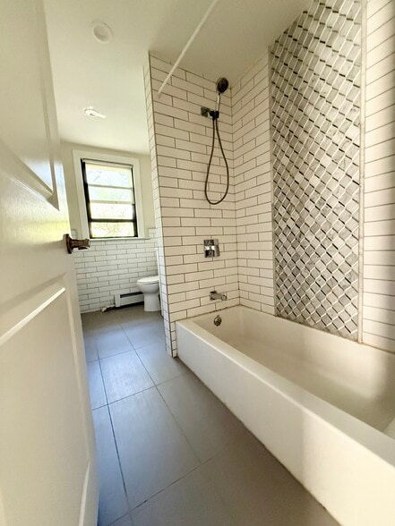 Building Photo - 228 Saint Marks Pl