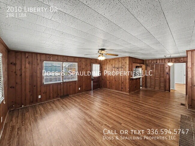 Building Photo - 2010 Liberty Dr