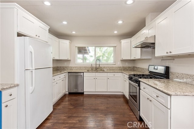 Building Photo - 2110 E North Redwood Dr