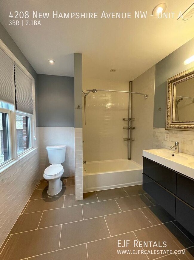 Building Photo - 4208 New Hampshire Ave NW