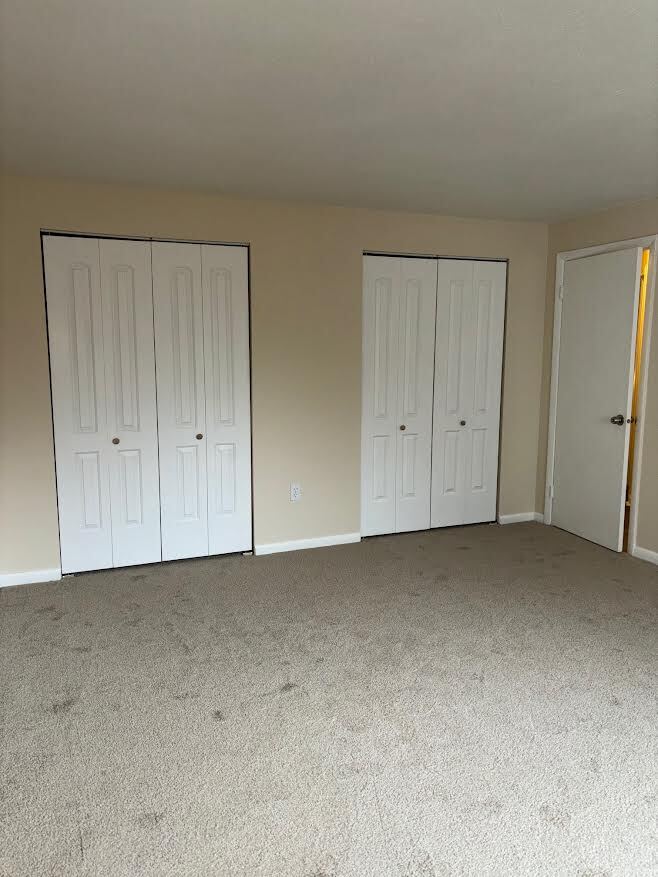 Master Bedroom - 655 Talcottville Rd