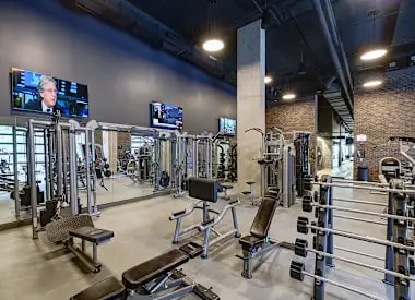 Building Photo - 193 N Ada St