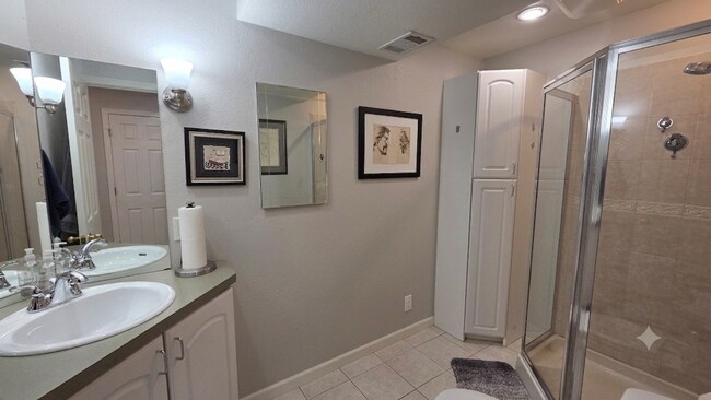 Building Photo - Beautiful 4 Bedroom 3.5 Bath Home - Longmont!