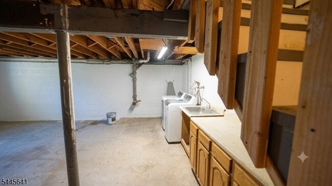 Building Photo - 31 Dupont Terrace