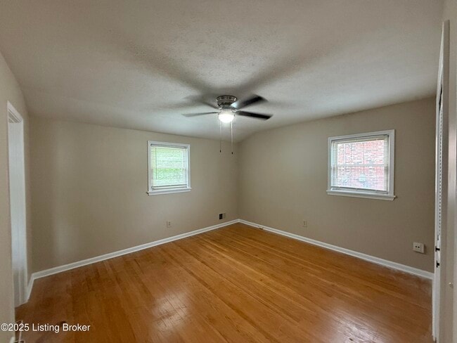 Building Photo - 6803 Taffy Ann Dr
