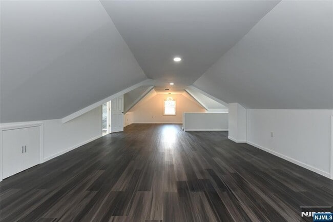 Building Photo - 332 Coolidge Ave