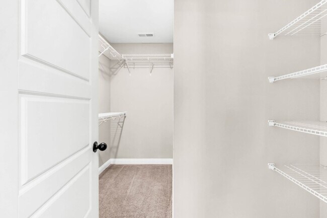 Building Photo - 1197 Old Charlotte Trace