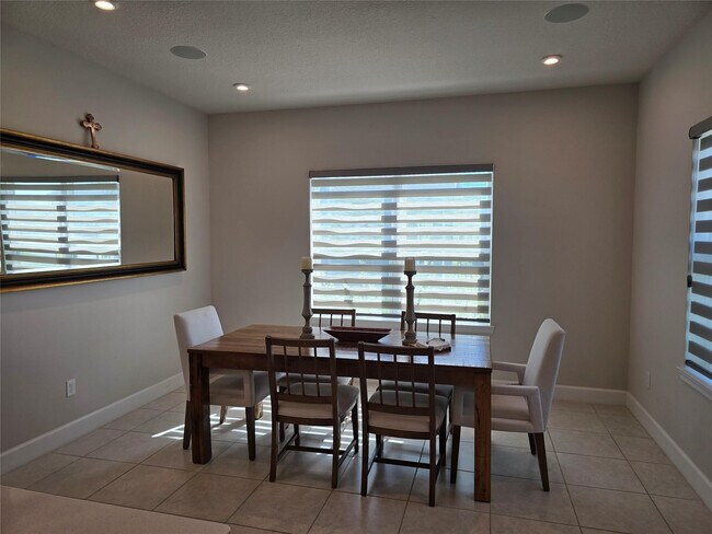 Building Photo - 19206 Rolling Acrs Rd