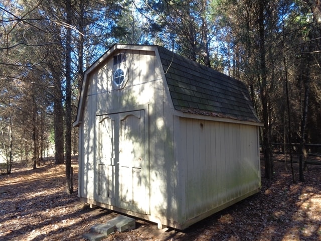 Building Photo - 7495 Sedgebrook Dr E
