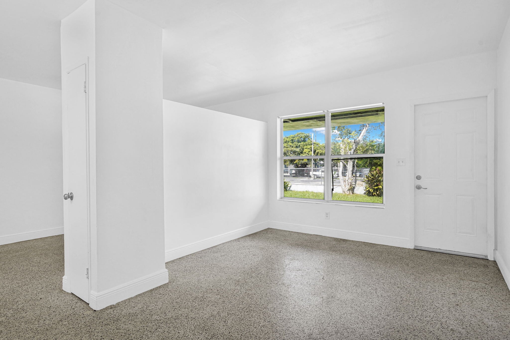 Building Photo - 150 NW 78th St