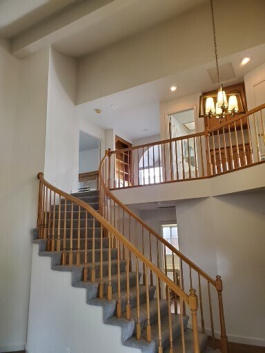 Steps to 2nd level - 2040 Goldenrod Ln