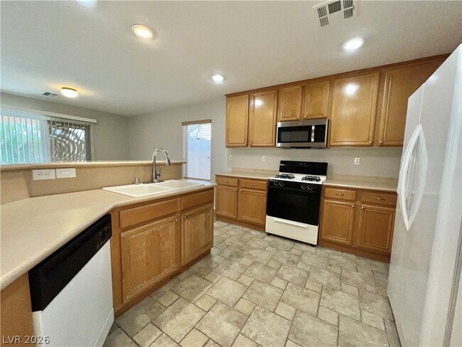 Building Photo - 203 Del Cira Ave