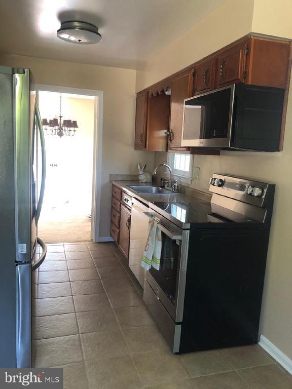 Building Photo - 1700 Prelude Dr