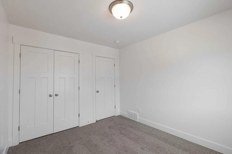 Building Photo - 578 W 1120 N