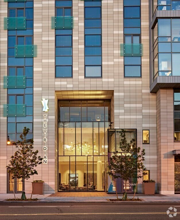 Building Photo - 1272 Boylston St