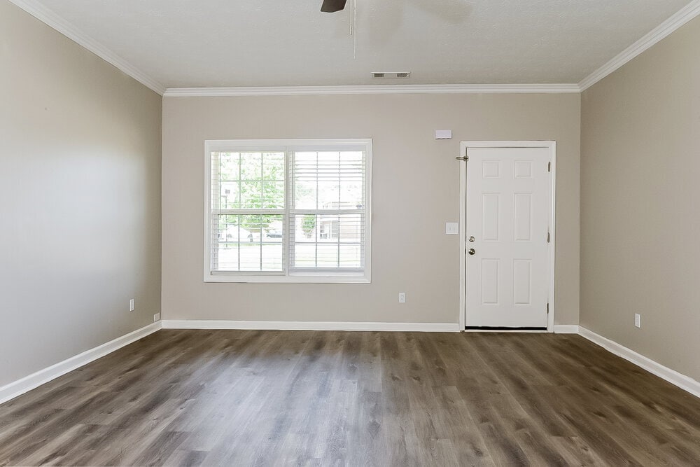 Building Photo - 220 Cranesbill Way