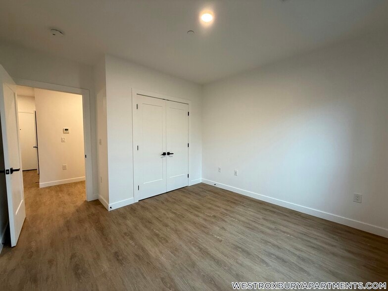 Building Photo - 199 Gardner St