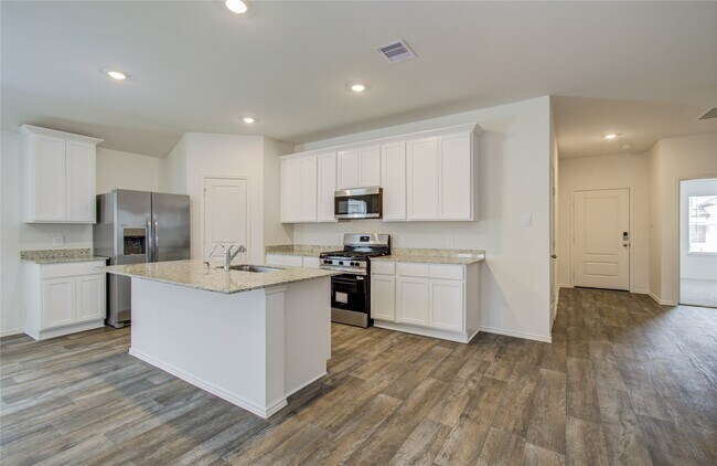 Building Photo - 3803 Zoeys Wy