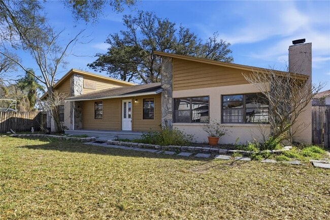 Building Photo - 10301 Trail Ridge Ln